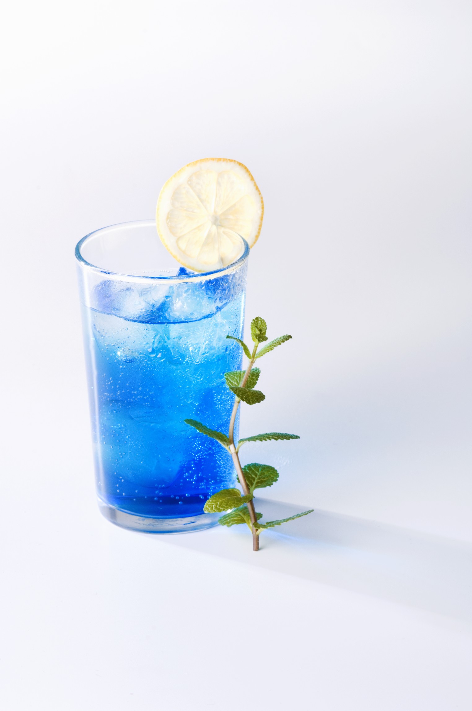 Cocktail Blue Moon